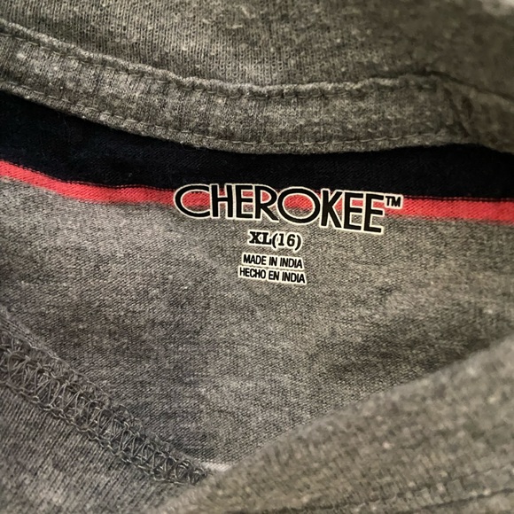 Boys shirts size XL - Picture 8 of 12